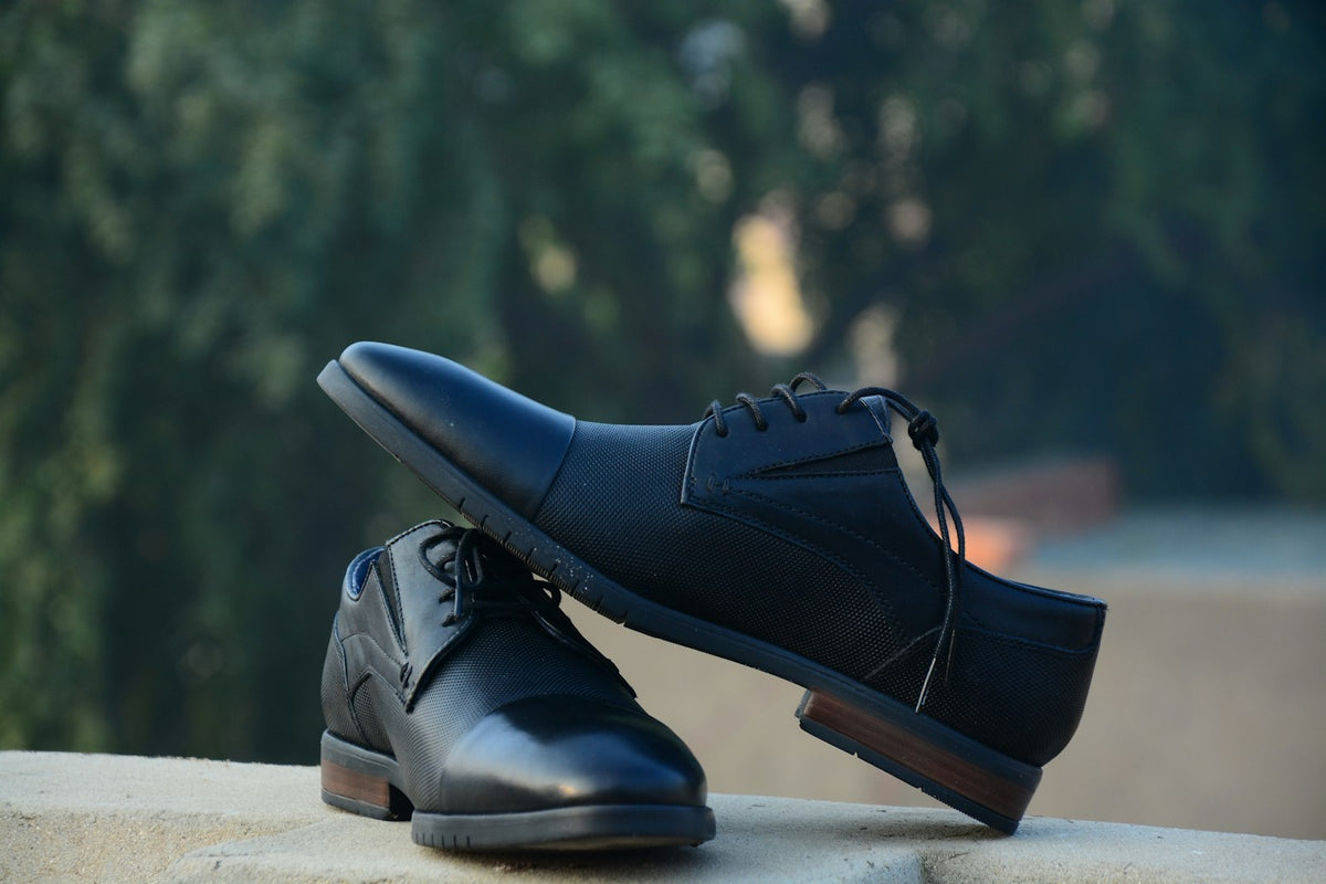 Leather Oxford Shoes from High-End Wear